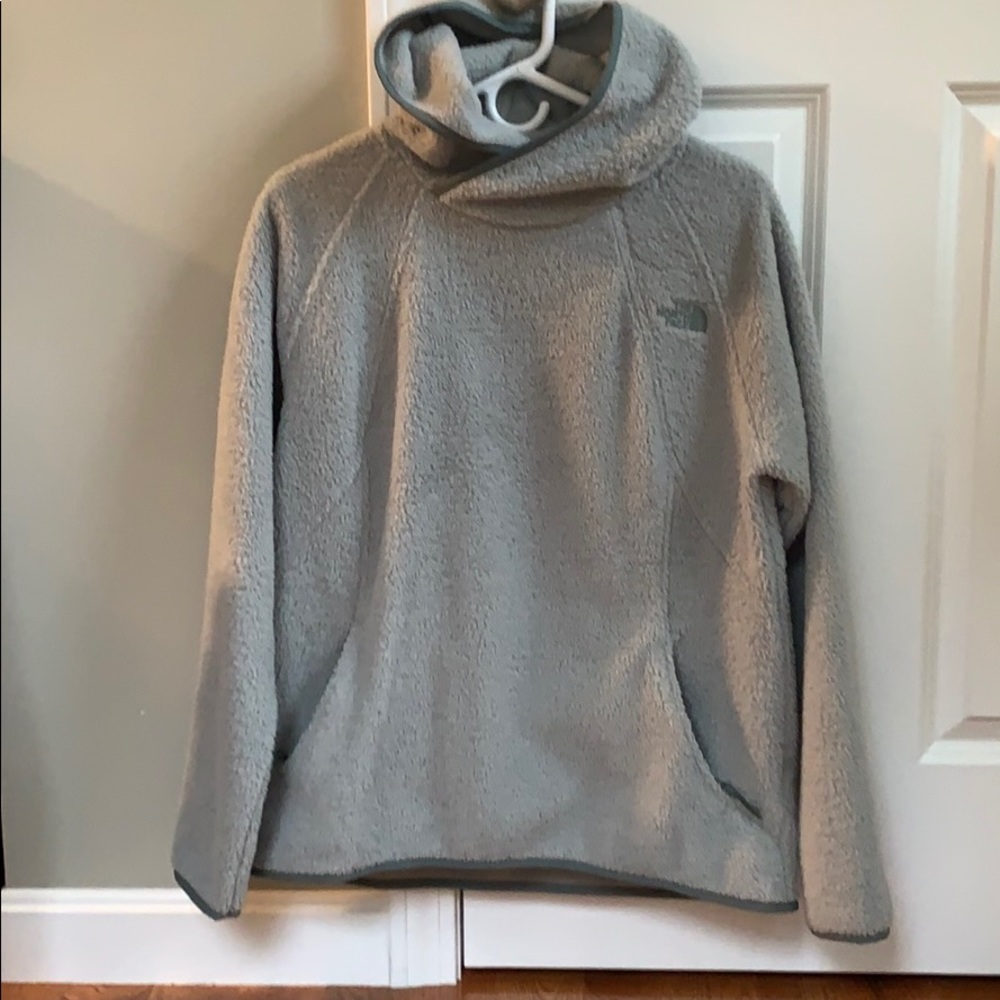 North face fleece pullover